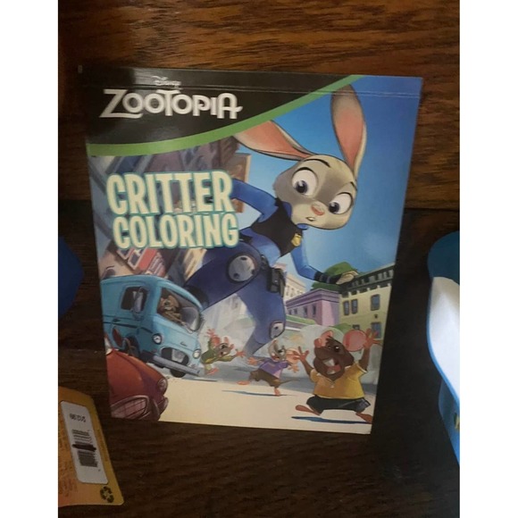 Zootopia Gift Basket Plush Pillow Characters Action Figures Sticker Book - Picture 4 of 10